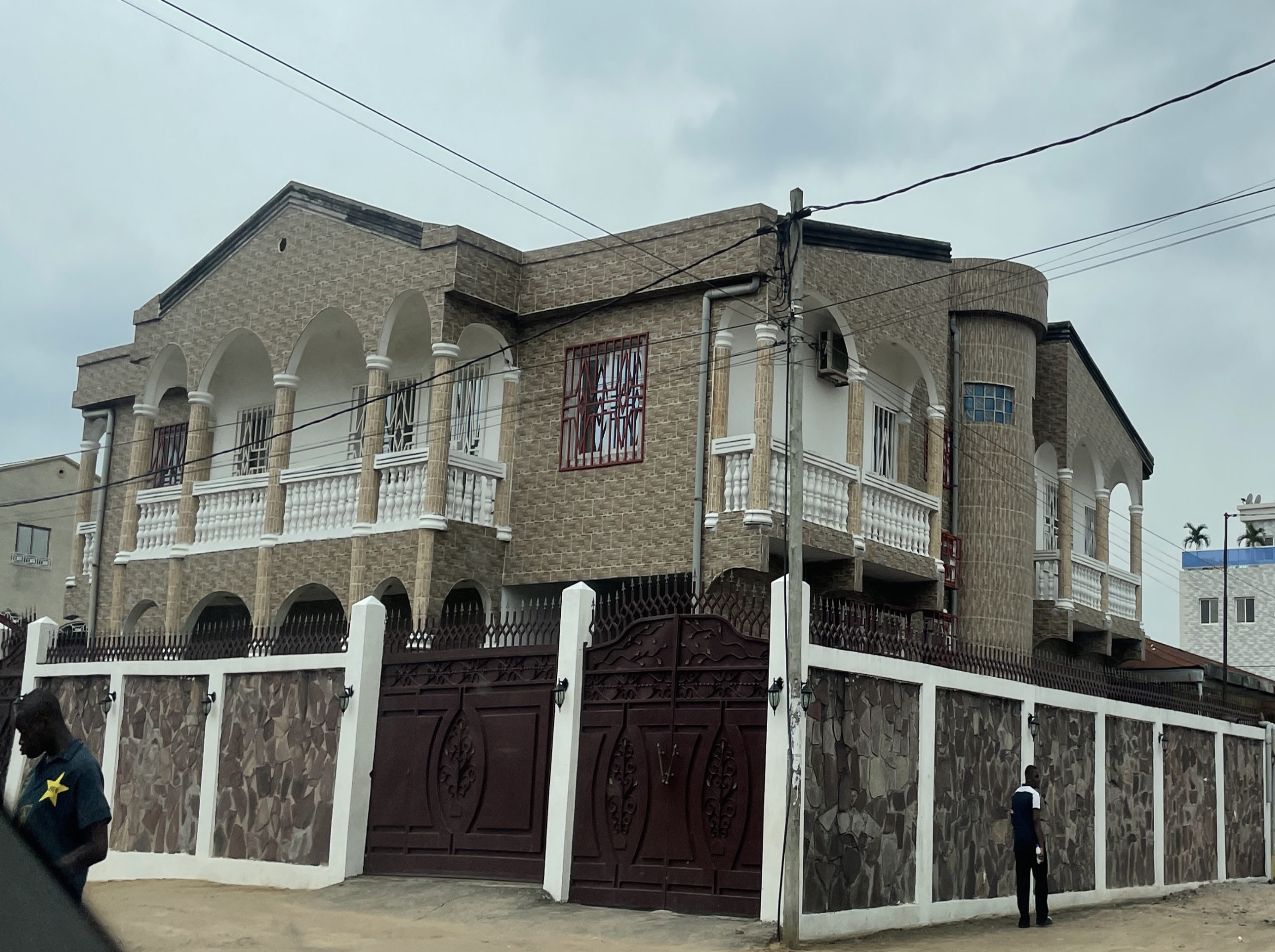 2- Façade (1)